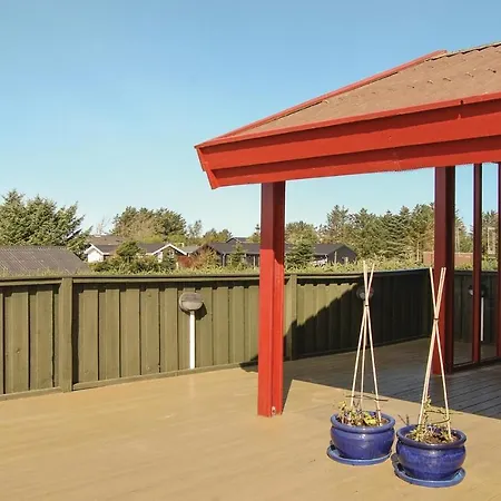 Σπίτι διακοπών Three-bedroom Holiday In Hjorring Lønstrup